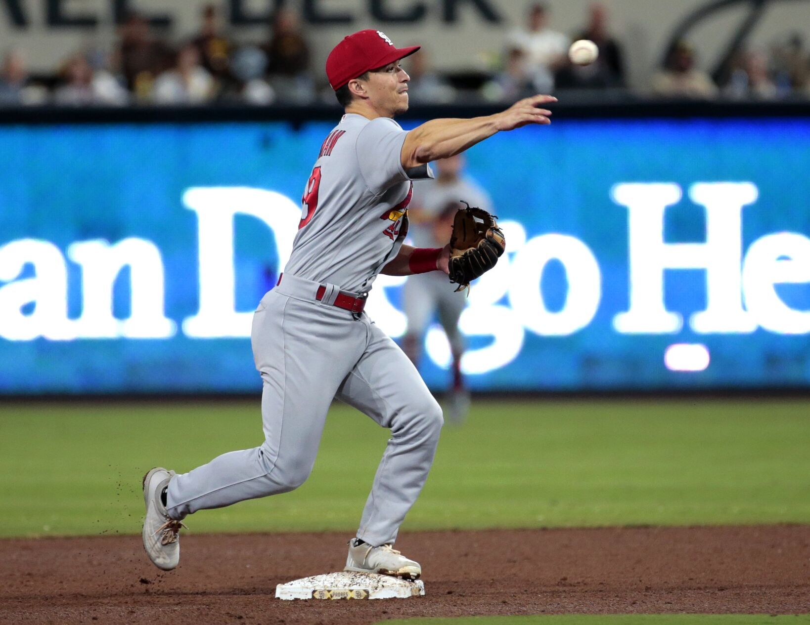 Cardinals lose 1-0 to Padres